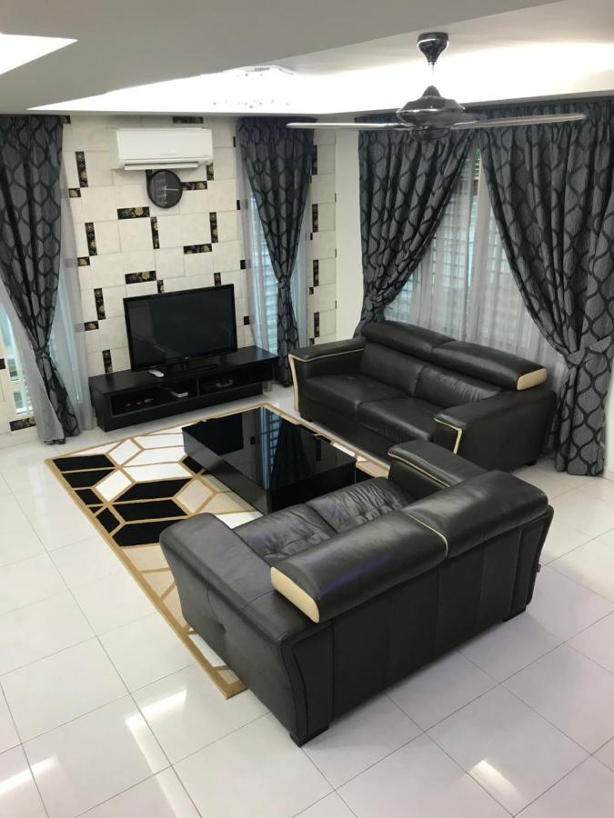 3R D'Latania Senawang Hotel Seremban Kültér fotó