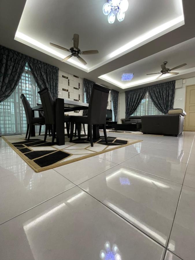 3R D'Latania Senawang Hotel Seremban Kültér fotó