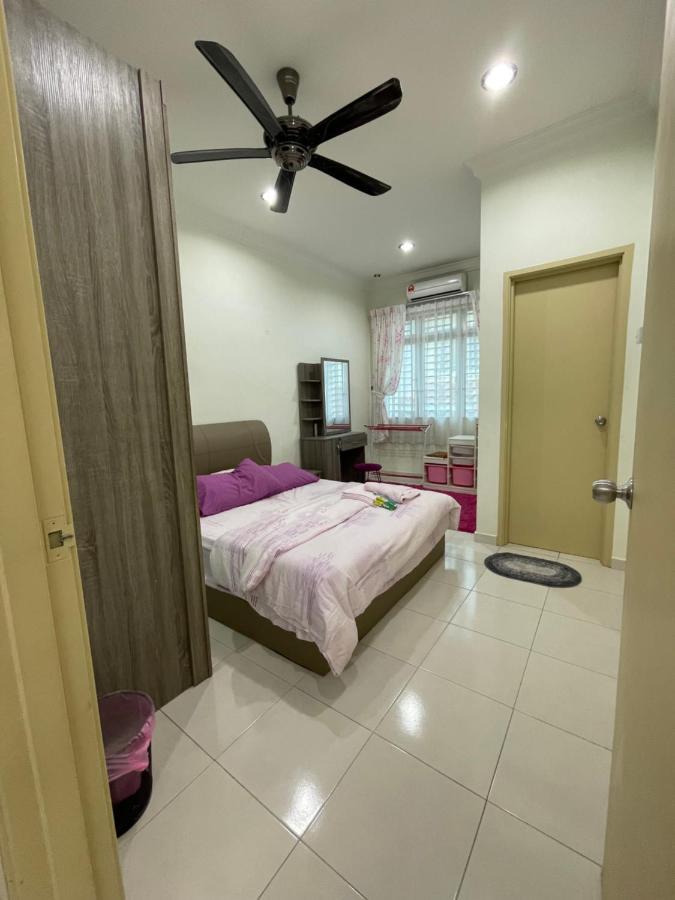 3R D'Latania Senawang Hotel Seremban Kültér fotó