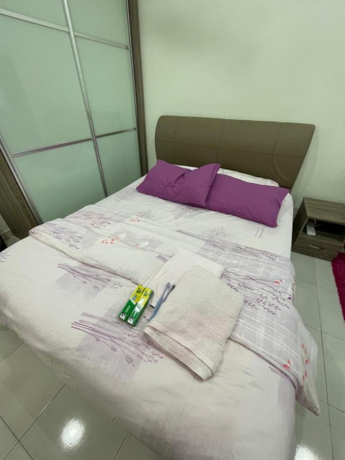 3R D'Latania Senawang Hotel Seremban Kültér fotó