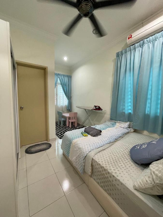3R D'Latania Senawang Hotel Seremban Kültér fotó