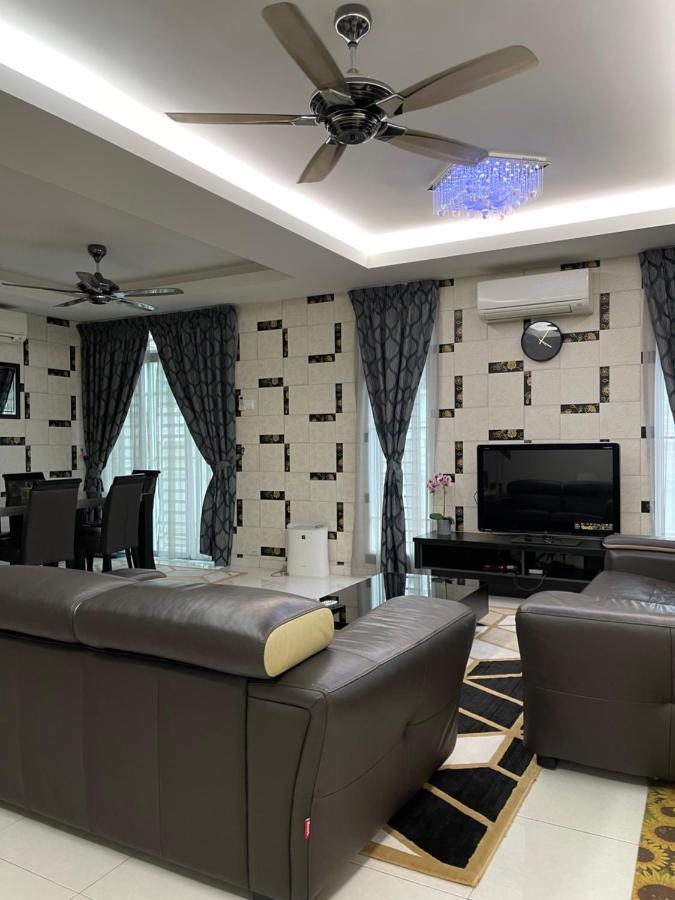 3R D'Latania Senawang Hotel Seremban Kültér fotó