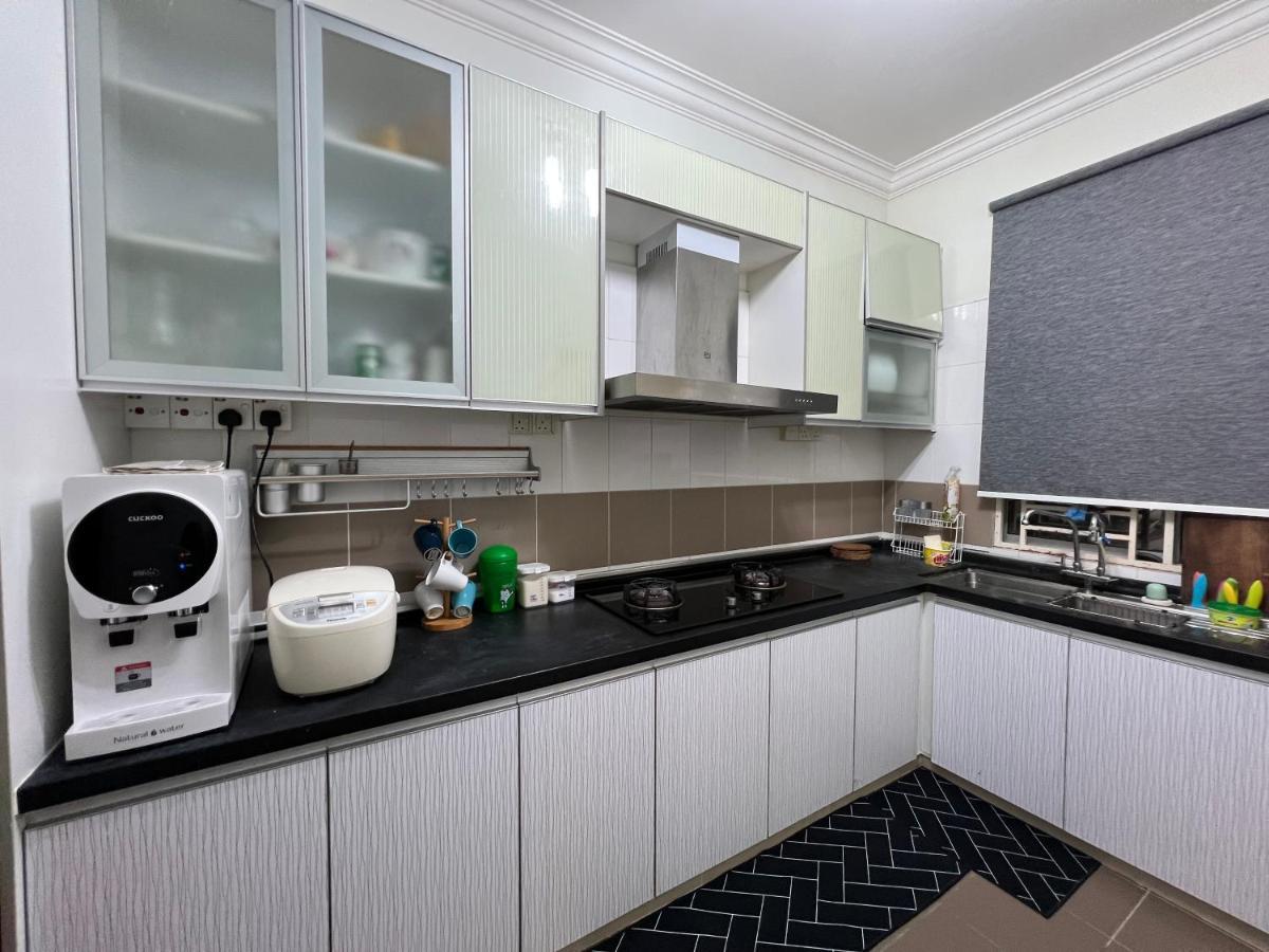 3R D'Latania Senawang Hotel Seremban Kültér fotó