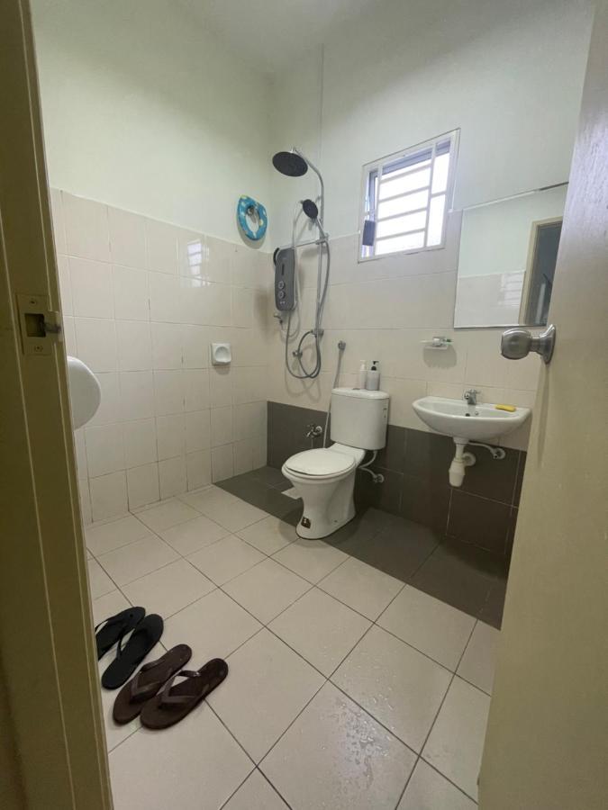 3R D'Latania Senawang Hotel Seremban Kültér fotó